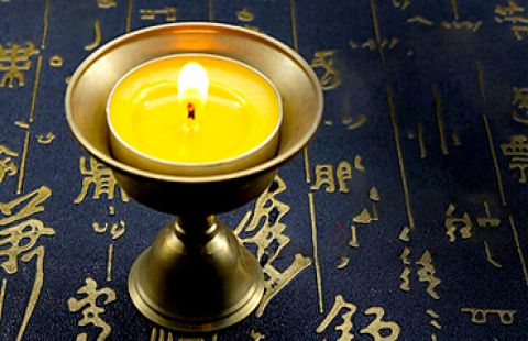 Ý NGHĨA VÀ LỢI LẠC CỦA CÚNG DƯỜNG ĐÈN BƠ